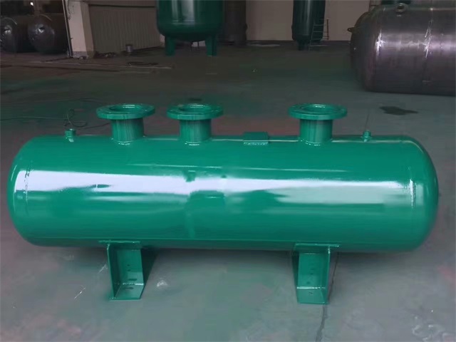 1679991473376569.jpeg 阎良阎良阎良蒸汽分气缸1.jpeg